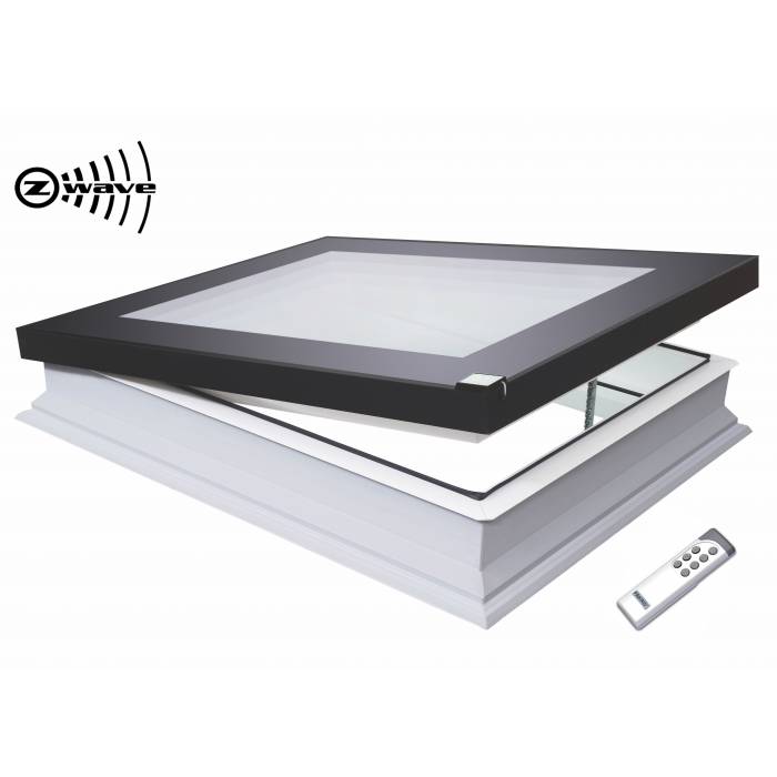 Fakro DEF 80cm x 80cm Electric Flat Roof Window & Kerb Triple Glazed